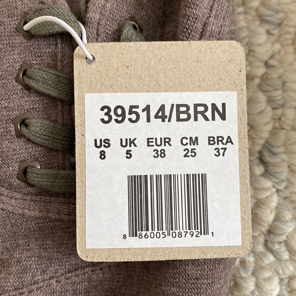 Brown bobs - Picture 4 of 4